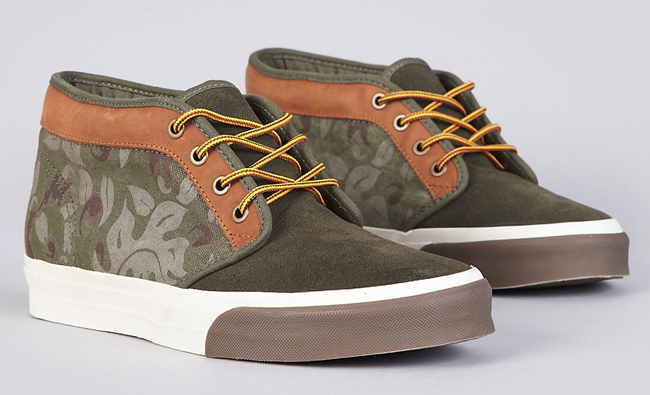 Vans-chukka-boot-ca-floral-camo-olive-night_1_1024x1024