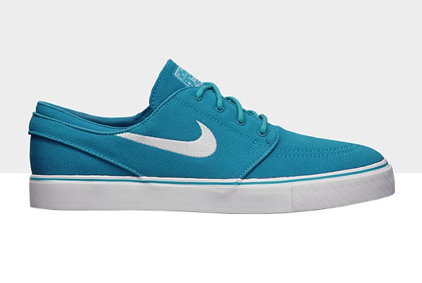 Nike-Skateboarding-Zoom-Stefan-Janoski-Mens-Shoe-333824_410_A