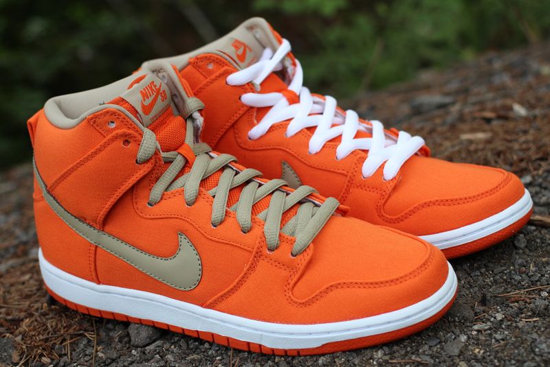 Nike-SB-Dunk-High-Urban-Orange