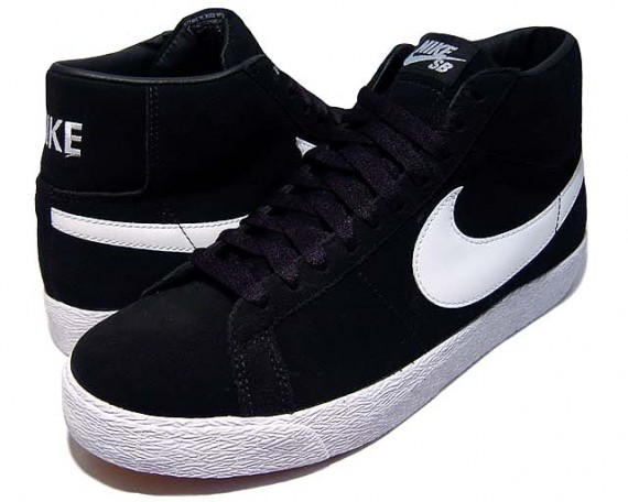 Nike-sb-blazer-hi-black-white-2