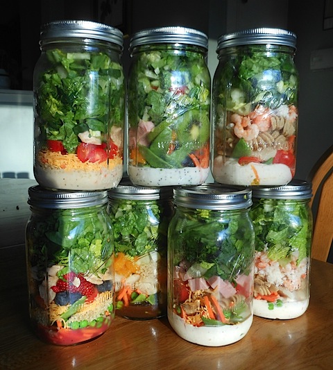 Mason-jar-salads